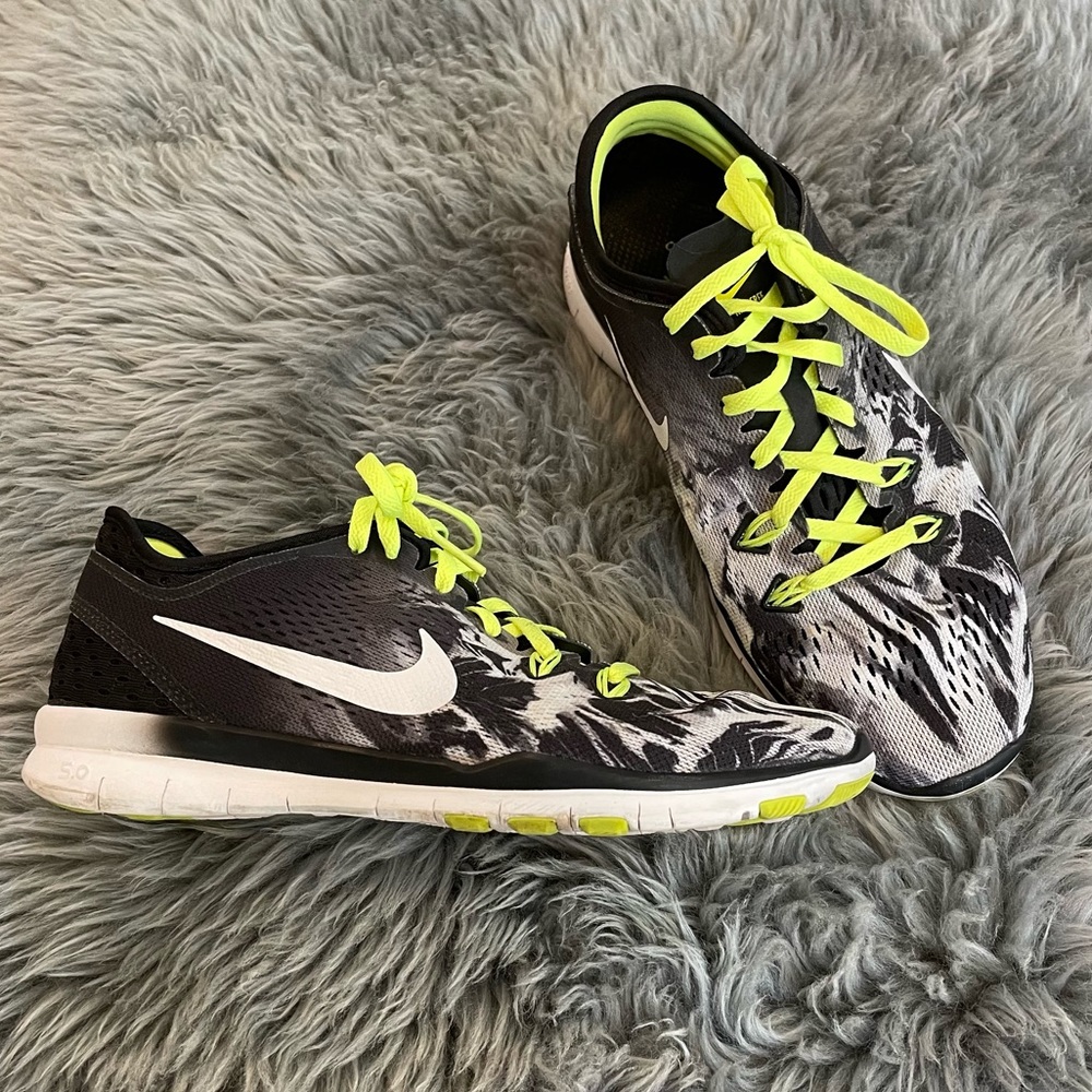 Nike Free Running Shoes